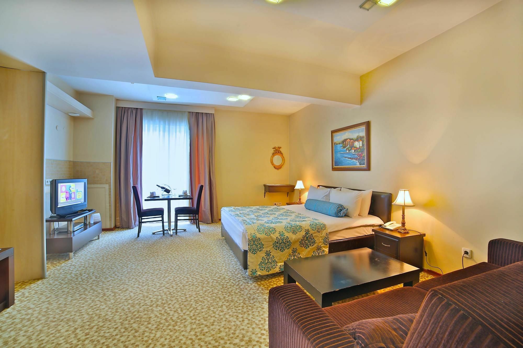 Bahira Suite Hotel Стамбул Экстерьер фото
